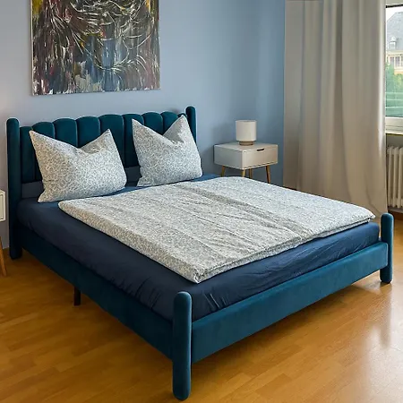 Апартаменты Elegante Designwohnung Mit Balkon 15min Airport Und Parken