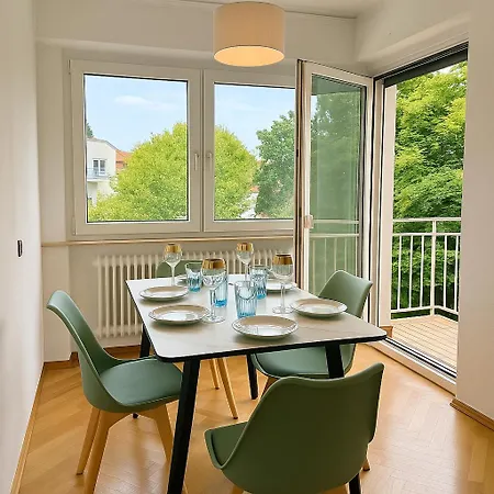Апартаменты Elegante Designwohnung Mit Balkon 15min Airport Und Parken Оффенбах